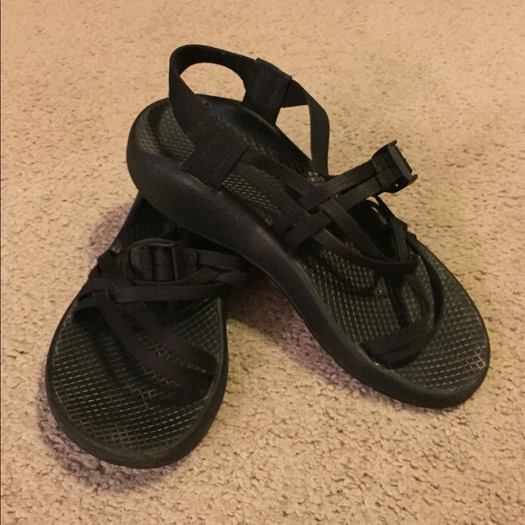 Chaco Shoes - Women’s Chacos - size 8 Chaco Shoes - Women’s Chacos - size 8